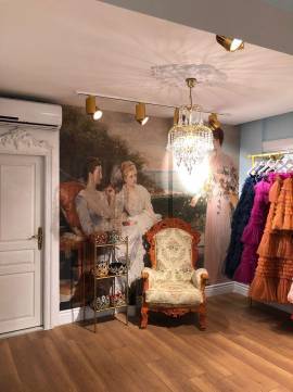 Manzarada Prenses Ve Kızları Duvar Kağıdı