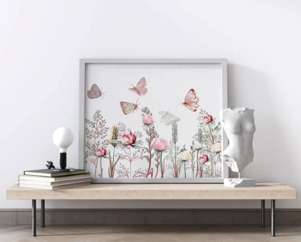 Renkli Gül Ve Kelebekler Çizim Bahçede Duvar Kağıdı