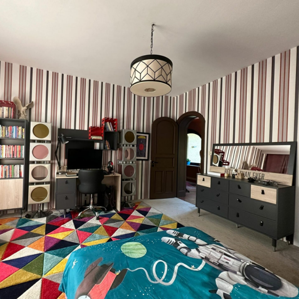 Ya Çok Seversen Dizi Adin Külçe (Aydos) Oda Duvar Kağıdı