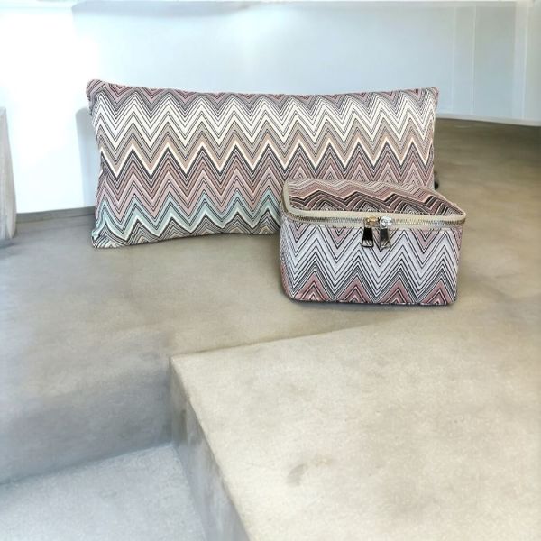 Zigzag Desenli Kırlent Ve Çanta