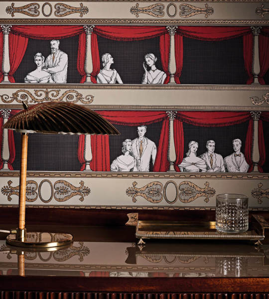 Fornasetti Tiyatro Temalı Duvar Kağıdı