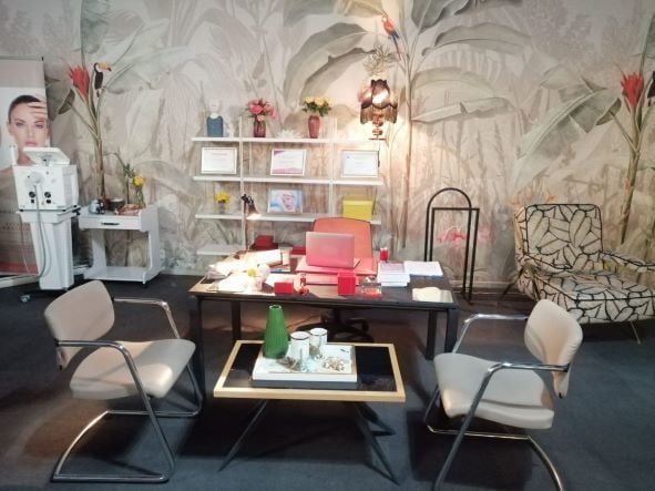 Senden Daha Güzel Dizi Tropik Ağaçlar Papağanlar Duvar Kağıdı