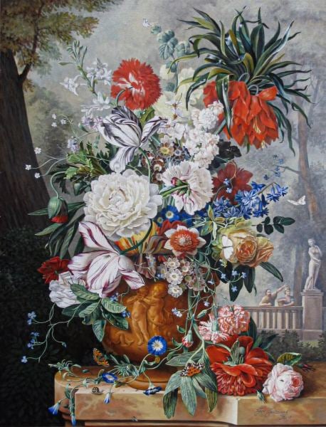 Uva Melekli Vazoda Şakayık Çiçekler Duvar Kağıdı