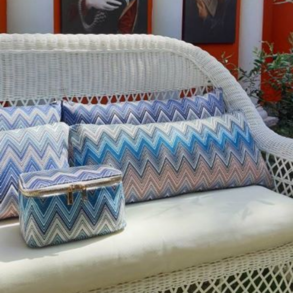 Zigzag Mavi Desen Bel Yastığı