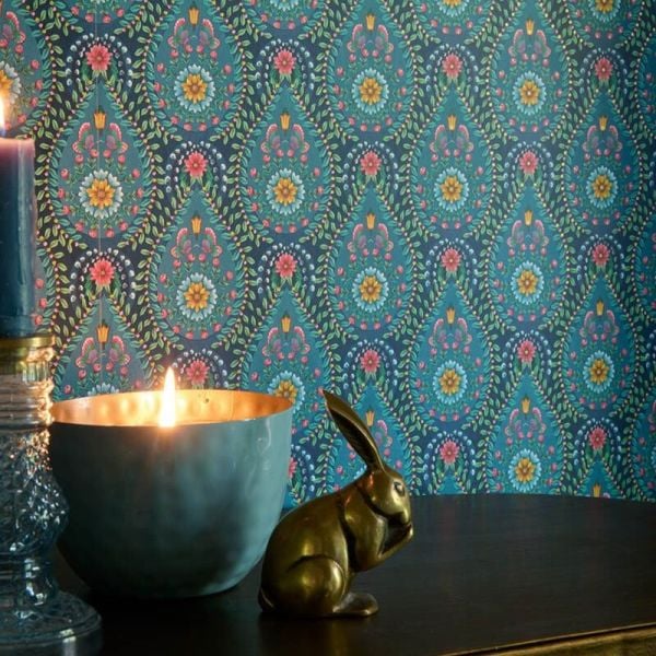 Lacivert Çiçekli Yağmur Damlaları Duvar Kağıdı