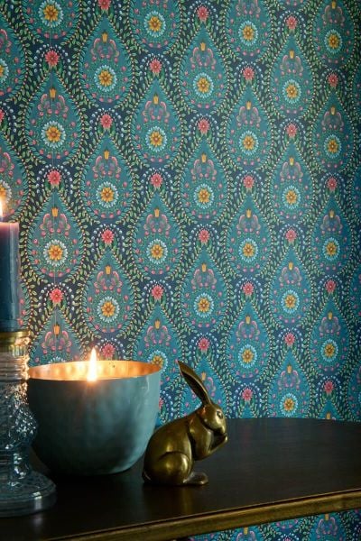 Lacivert Çiçekli Yağmur Damlaları Duvar Kağıdı