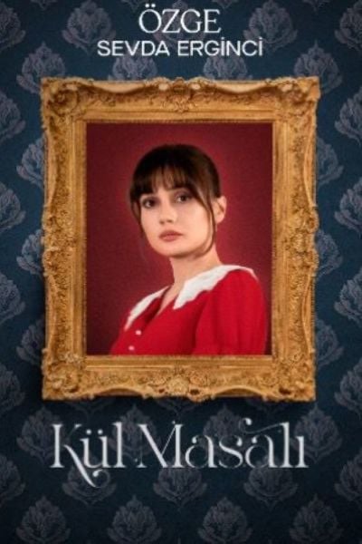 Kül Masalı Dizisi Özge Ve Arat Yatak Başı Duvar Kağıdı