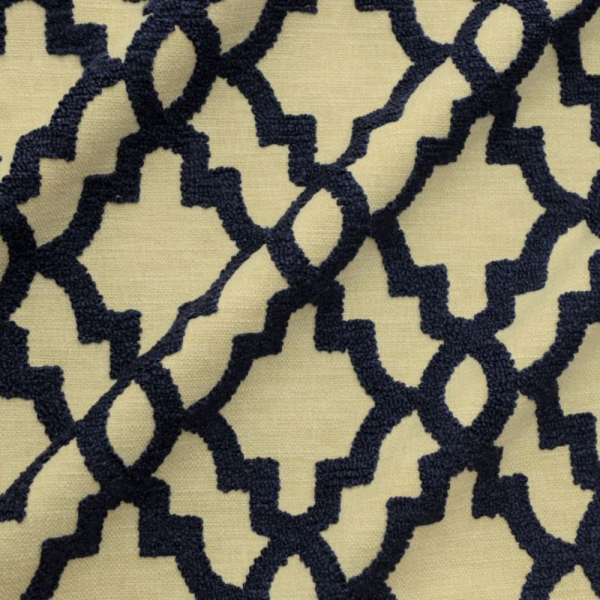 Koton Zeminde Bukle Desenli Döşemelik Kumaş