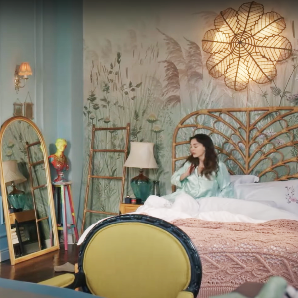 Yüzyıllık Mucize Dizi Harika Oda ( Ebru Şahin ) Duvar Kağıdı